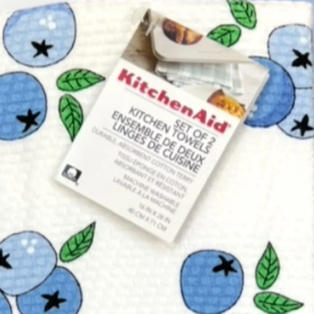 KitchenAid - ‘Blueberry Bundle’ Dish Towels (4). NWT. Firm!